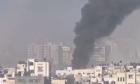 الطائرات الإسرائيلية تقصف جميع أنحاء قطاع غزة مع انتهاء الهدنة